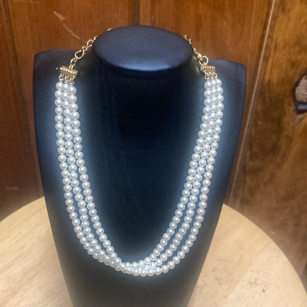Three stands of Pearls
